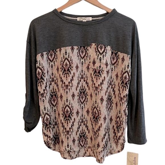 😊3/$30 ReWind 3/4 sleeve top with solid and print - Sz M - Picture 1 of 11